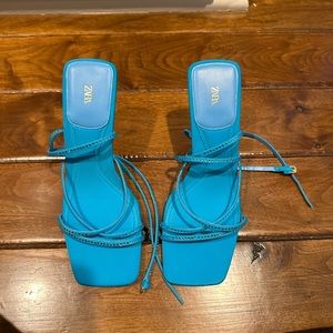 Cute blue lace up heels size 37